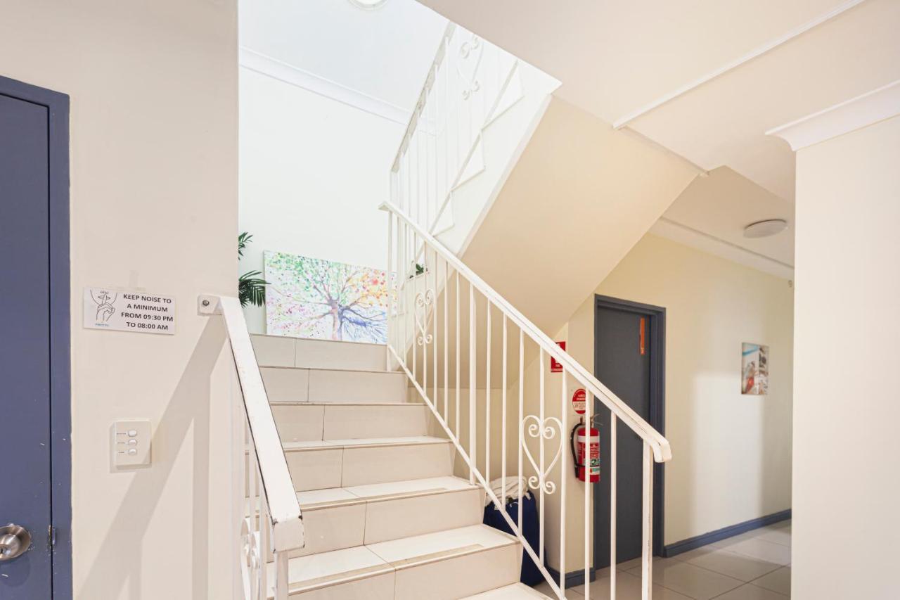 Manly Beach Hostel Сидни Екстериор снимка