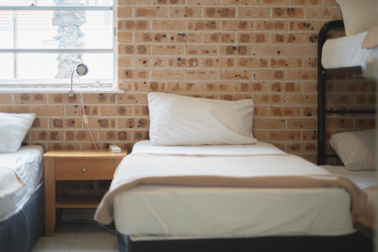 Manly Beach Hostel Сидни Екстериор снимка
