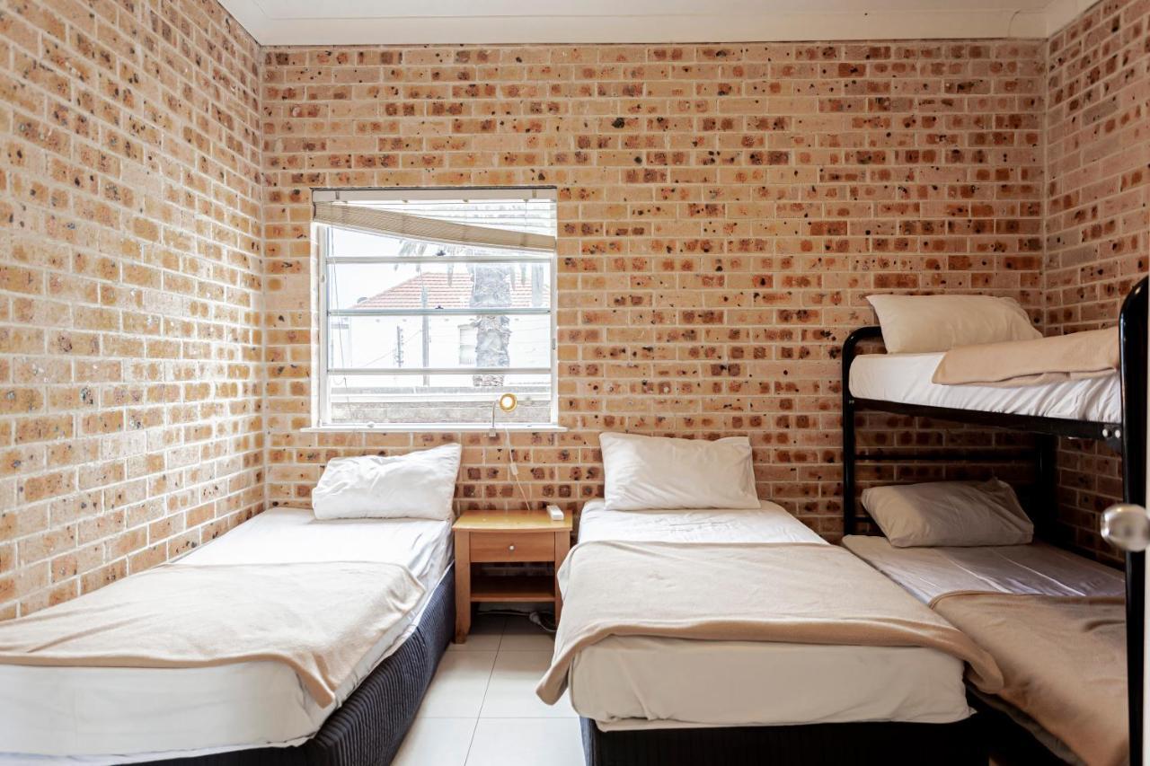 Manly Beach Hostel Сидни Екстериор снимка